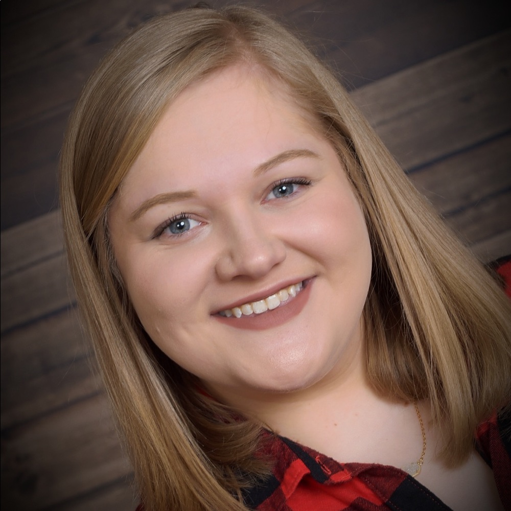 Meet your Posher, Laura